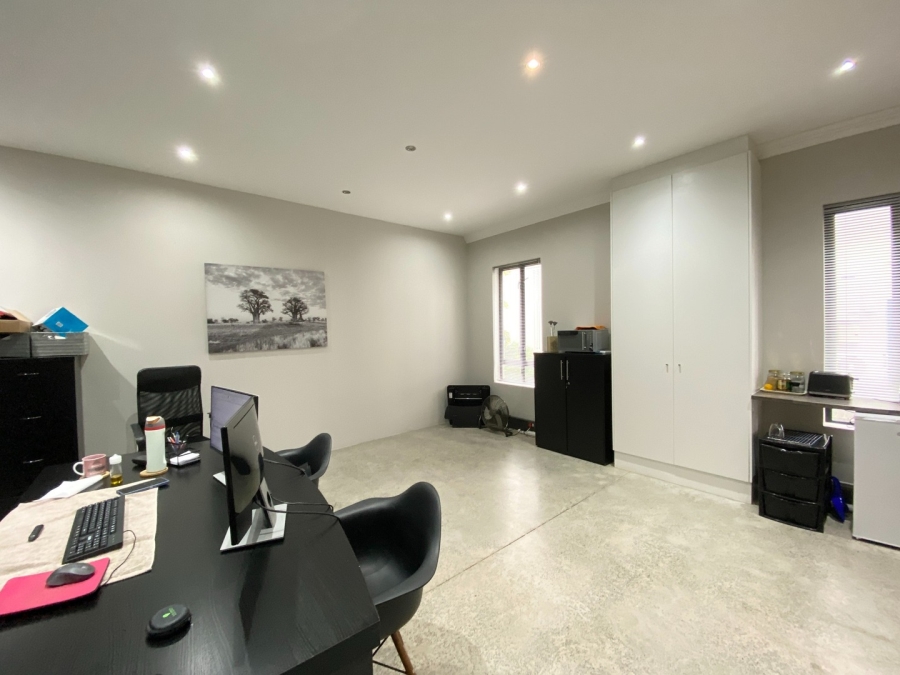 Commercial Property for Sale in Paardevlei Western Cape
